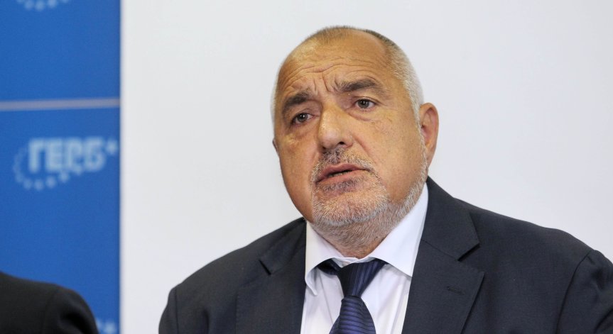 Борисов: Няма да се откажем от машините, но над 