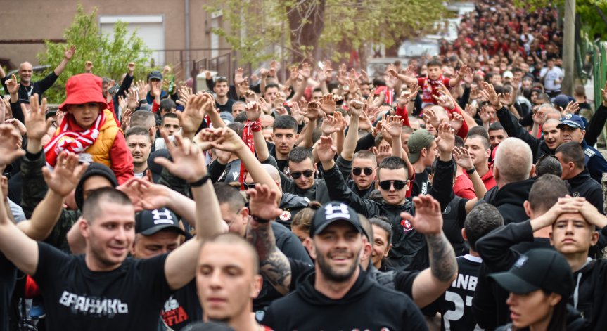 Фенове на ЦСКА ще блокират центъра на София заради проблемите със стадиона?