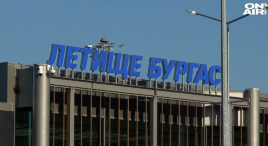 Нараснал е броят на пътниците по редовните линии през Варна и Бургас
