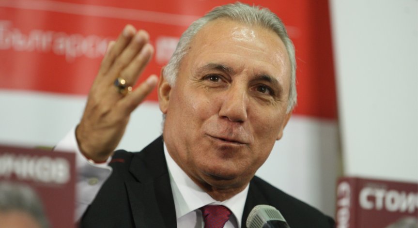 Христо Стоичков представи автобиографичната си книга