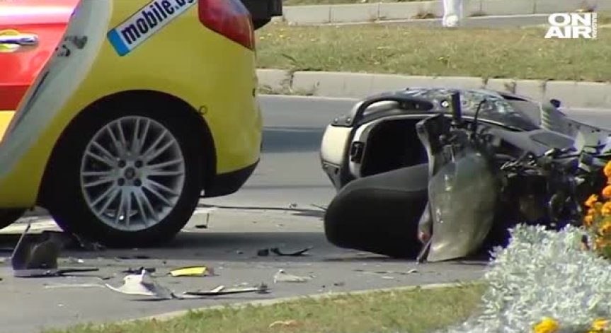 Катастрофата с моторист във Варна - заради отнето предимство