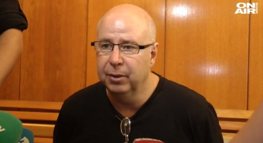 Съдът в Несебър остави шведския хулиган в ареста