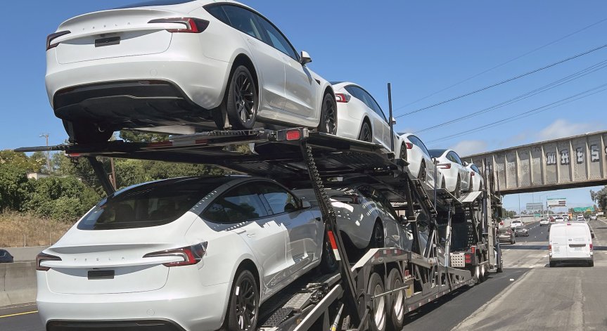 Компанията е започнала разследване на оплаквания на клиенти.