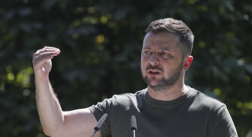Белият дом: Никой в САЩ не влияе на Зеленски, само той може да реши за преговори с Русия