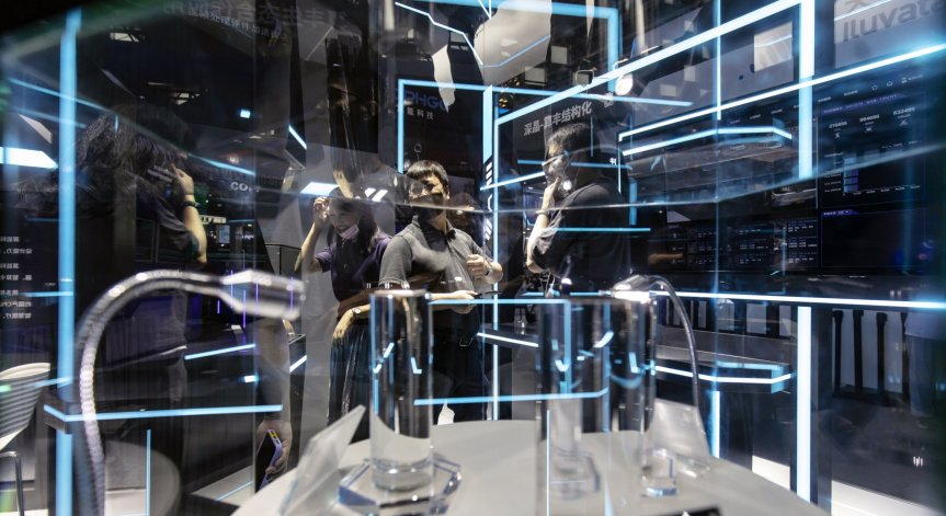 Все по-умни машини: Докъде ще се развие изкуственият интелект през 2022 г.?