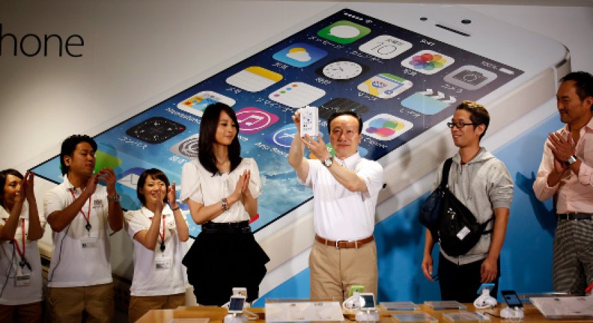 iPhone печели популярност в Япония