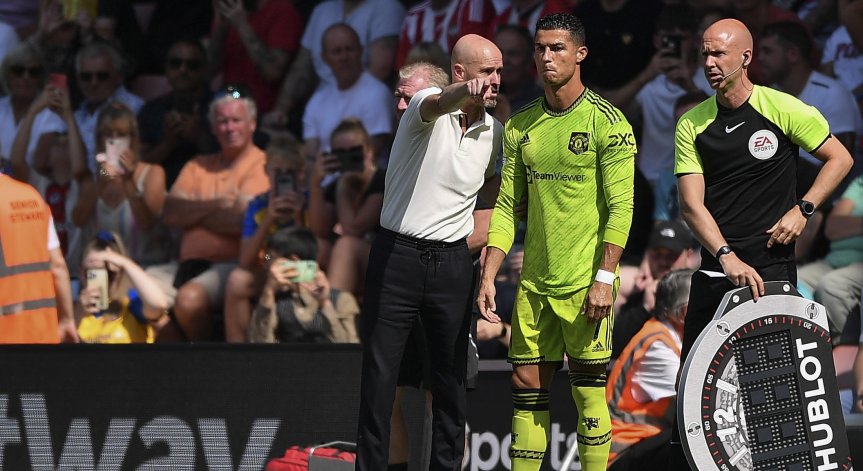 Роналдо сменя 