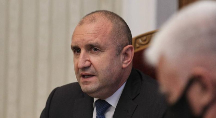 Радев: Огнеборците ни в Северна Македония заслужават признание, а не упреци