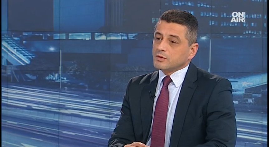 Управляващите си правели експерименти на гърба на МВР