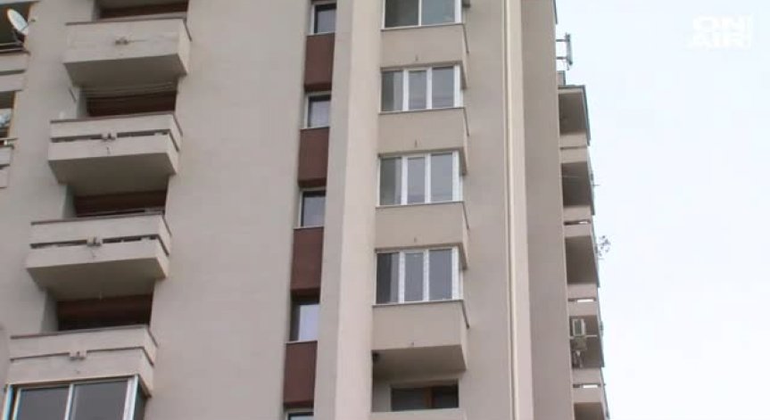 Държавата санира 782 жилищни сгради в цяла България
