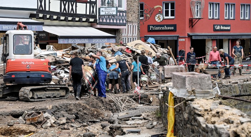 Наводнението на века в Германия: Колко ще струва?