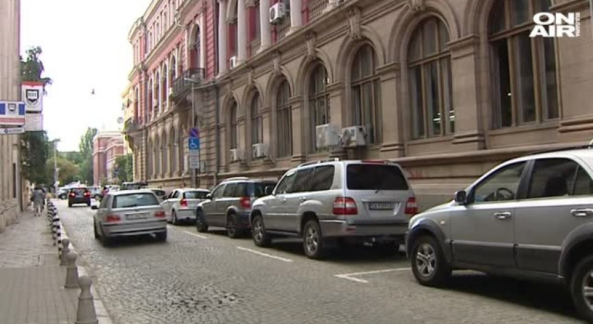 Срокът за офериране на сградата на БДЖ изтича