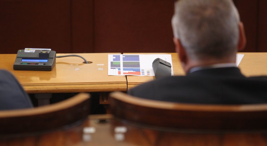 МС трябва да одобри допълнителни разходи за общините