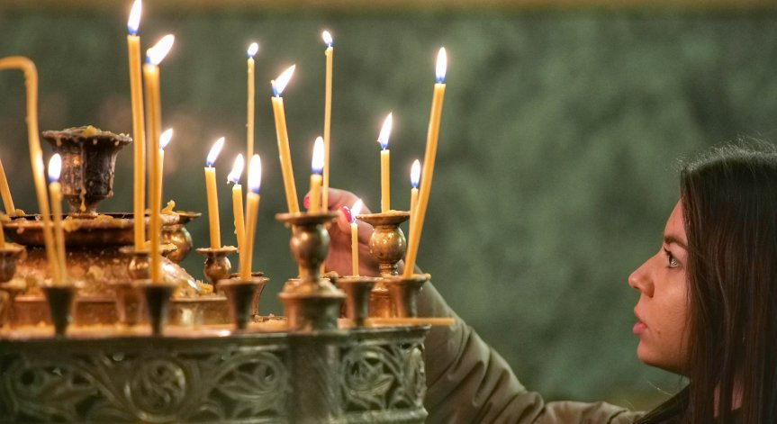 Юлиания била подложена на многобройни мъчения, но не се отрекла от вярата си.