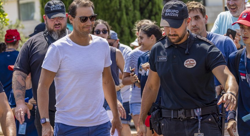 В прощалния си сезон Надал се завръща на корта точно за Australian Open