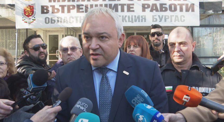 Вътрешният министър Демерджиев: Овладяхме мигрантския натиск