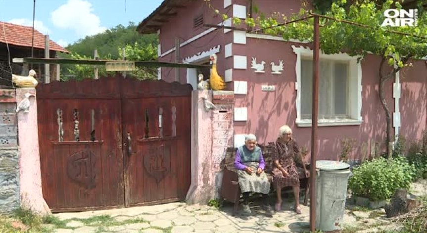 Пореден ден на напрежение в Угърчин, жандармерята остава на крак