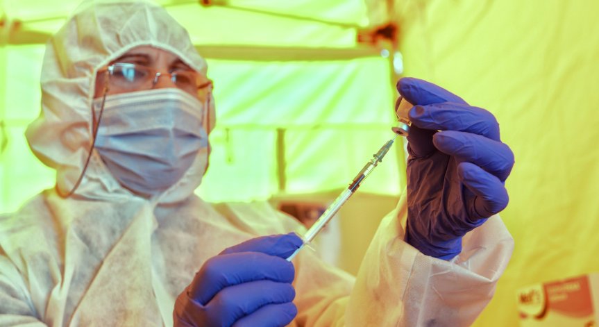 73-ма заразени и едва 13 ваксинирани в цялата страна в неделя