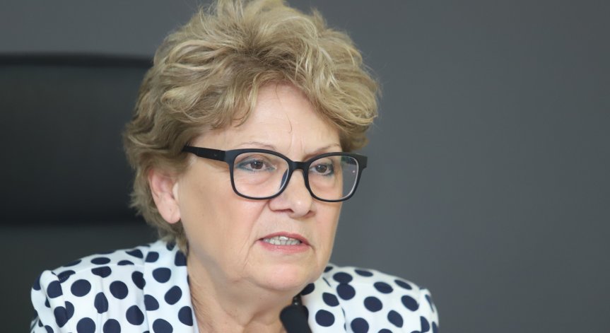 Комитова за 