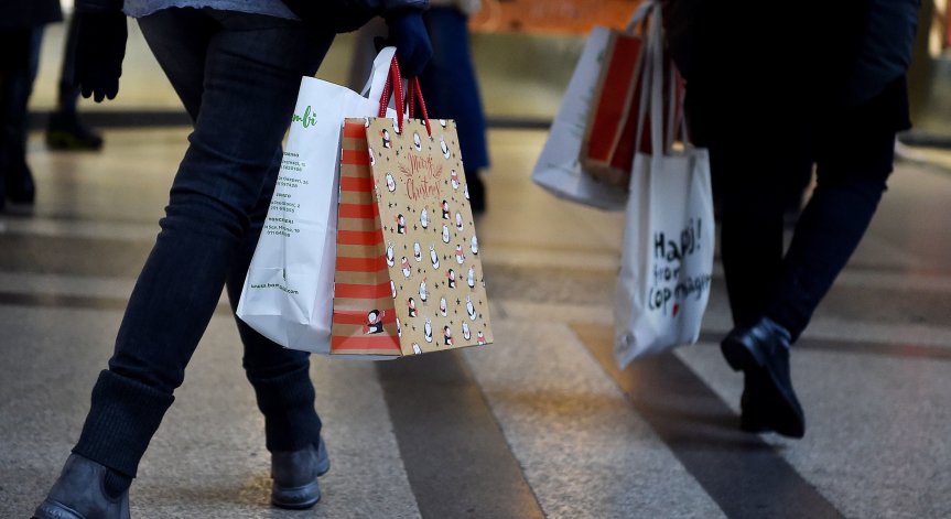 До 300% скок на цените в Италия за Коледа и Нова година