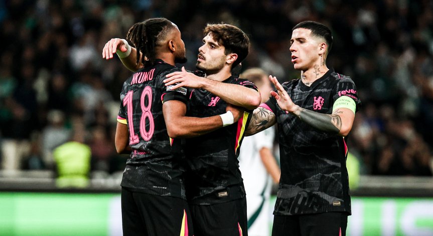 Челси е с баланс от шест точки, колкото имат още 6 отбора.