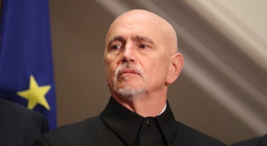 Николай Събев: Ако са почтени, Василев и Лорер да си подадат оставките