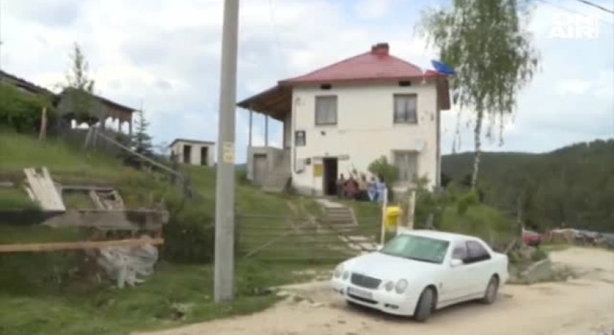 Кметът на Медени поляни спирал тока на 