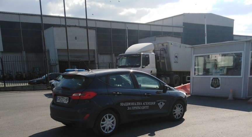 НАП разкри над 300 хил. тона зърно с неясен произход в Камено
