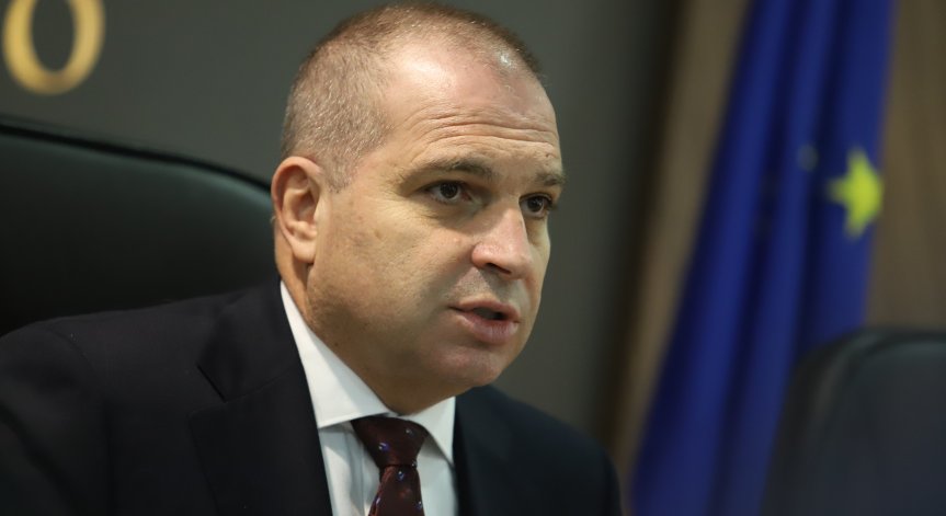 Освободиха изпълнителния директор на 