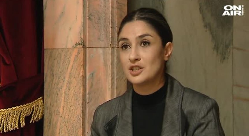 Сара-Нора Кръстева