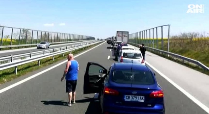 Поради ремонт: Временно ограничено движение на част от АМ 