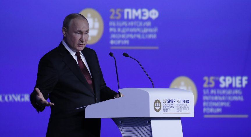 Путин: Първият 
