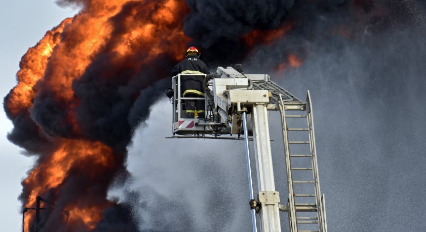 Двамата ранени са в критично състояние.