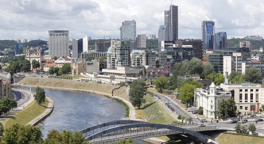 Властите в Литва забраниха на руснаците да купуват имоти в страната им