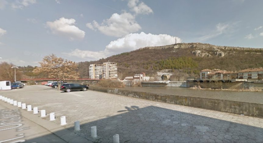 Дете загина на място, блъснато от кола в Ловеч