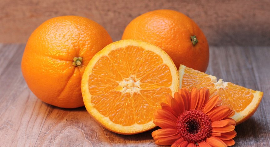 Учени създадоха опаковка за храни с кора от цитрусови плодове