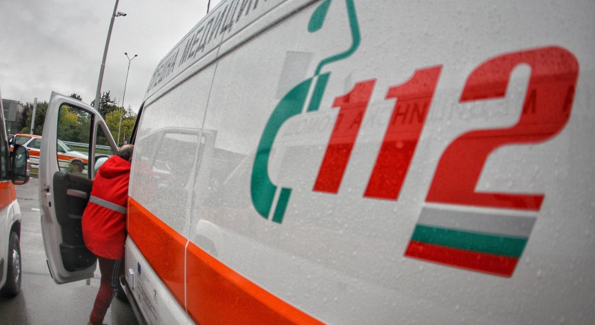Жена блъсна 6-годишно дете в Харманли и избяга, МВР я търси