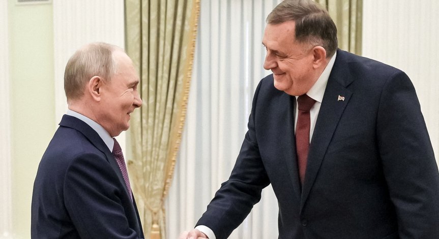 Путин поиска справедливо отношение към сърбите и атакува 