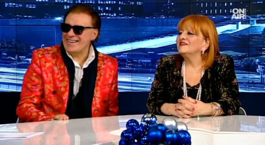 Медиите не пускат българска музика, заяви дуетът, изпял 