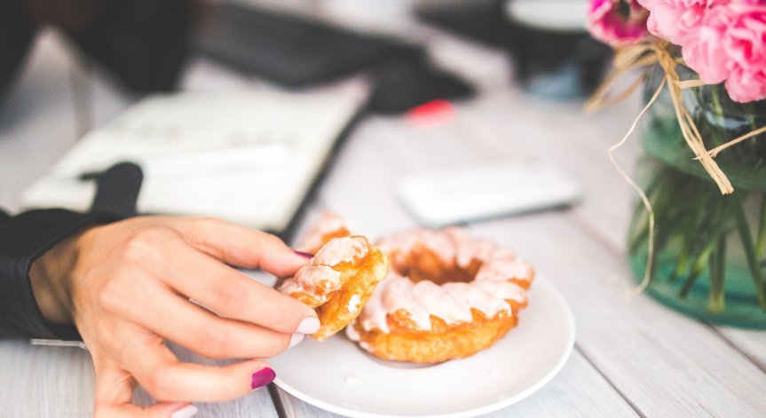 Ето какво да направим, за да намалим глада за сладко