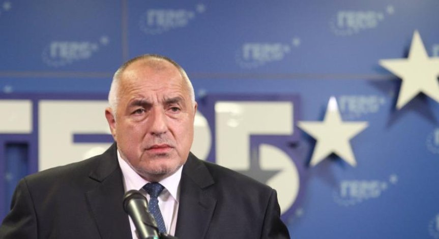 Борисов: За 2 месеца Петков и компания се научиха да крадат, Румен-Радевата зима иде