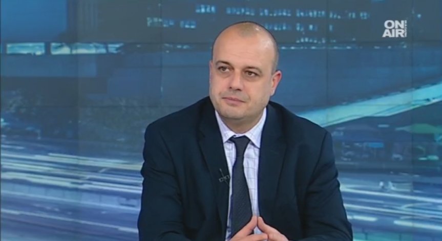 До 10 януари опозицията ще конкретизира вота на недоверие