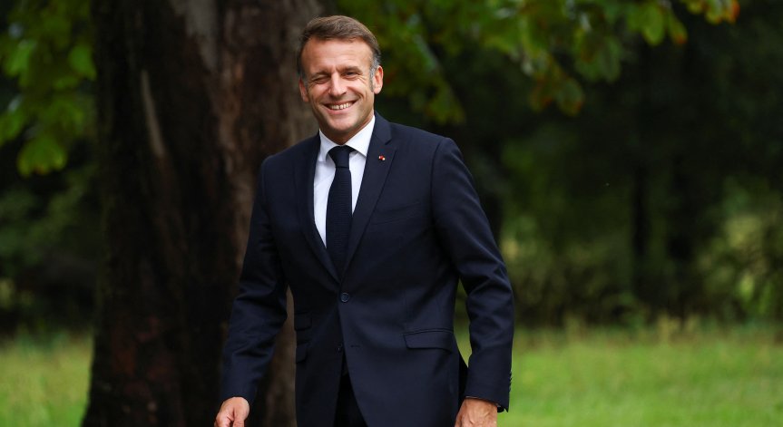 Макрон обяви решението си.