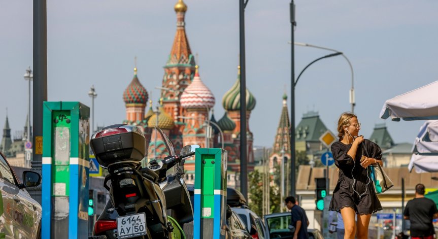 Половината руснаци предпочитат СССР, 29% третират Запада като съперник