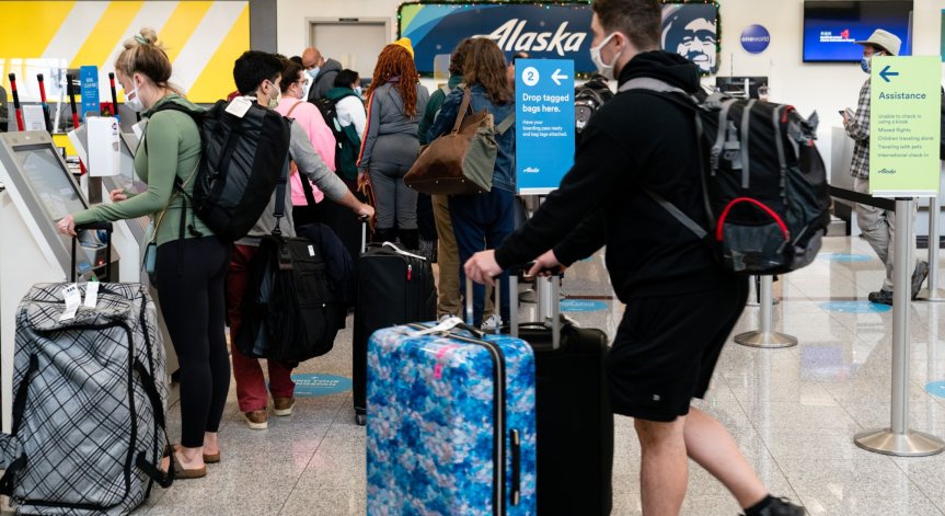 САЩ съкратиха наполовина продължителността на карантината за хората с Ковид-19