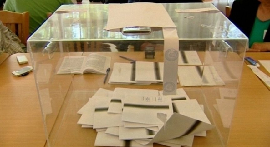 Решено: Българите зад граница ще гласуват не само в посолствата