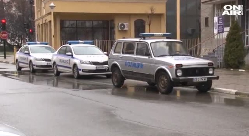 Съд остави за постоянно в ареста мъжа, устроил гонка с полицията в Казанлък