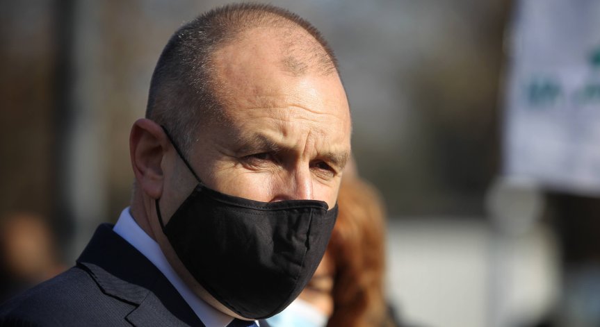 Румен Радев има нов секретар по външна политика