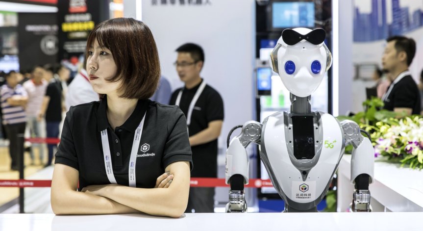 Софтуерен шеф в Пентагона: САЩ загубиха от Китай войната за изкуствения интелект