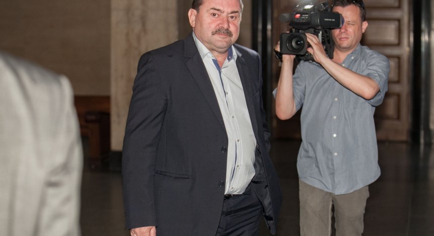 Съдия Веселин Пенгезов беше признат за виновен за злоупотреба с власт